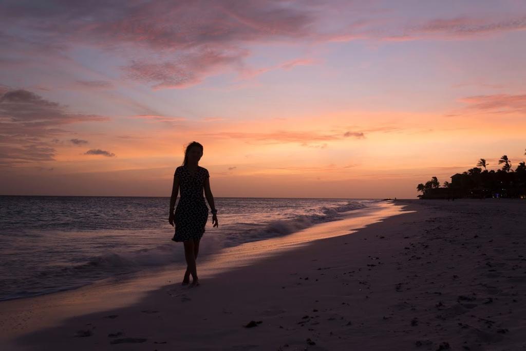 All Inclusive - Divi Dutch Village Beach Resort Oranjestad Esterno foto