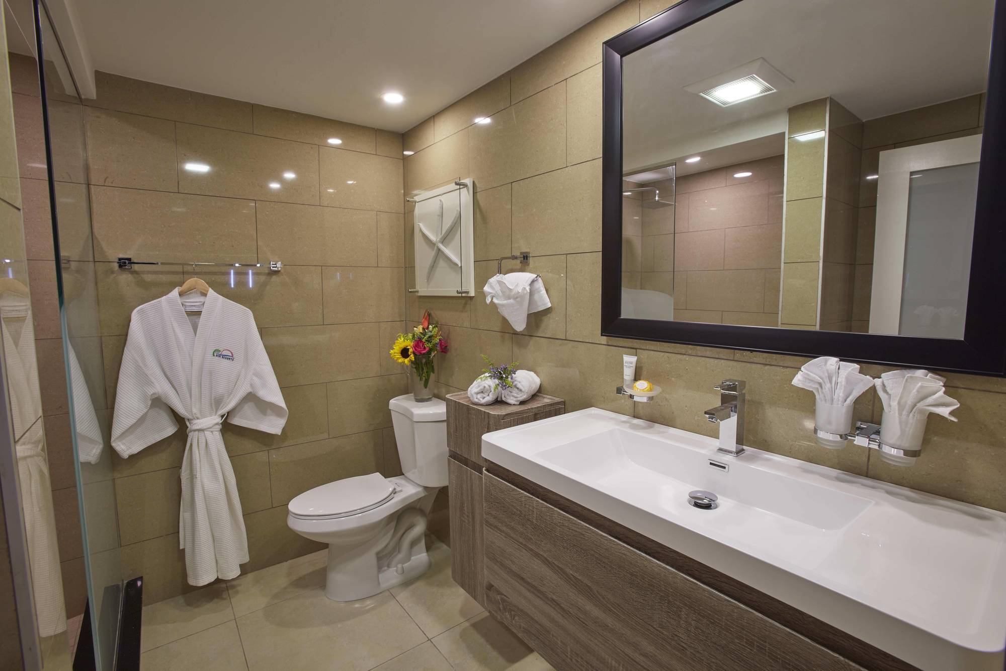 All Inclusive - Divi Dutch Village Beach Resort Oranjestad Esterno foto